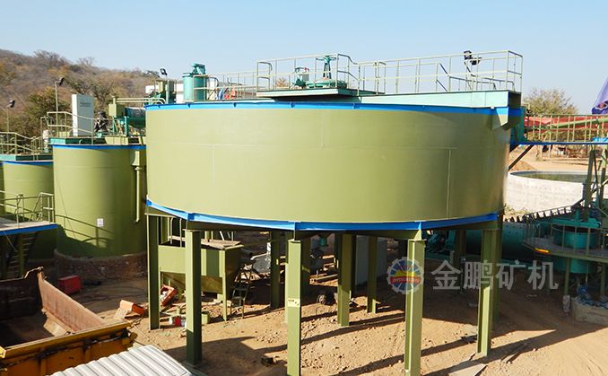 Mono-layer scrubbing thickener